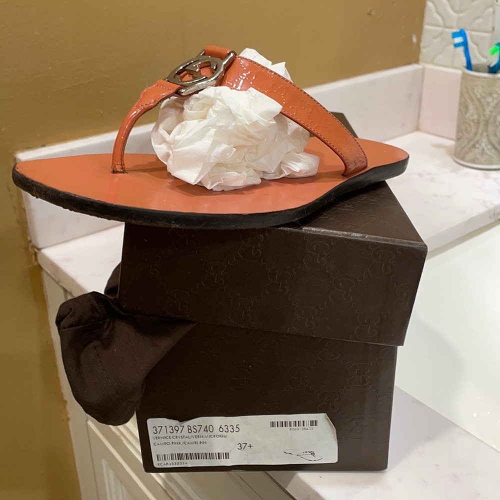 Authentic Gucci great buy